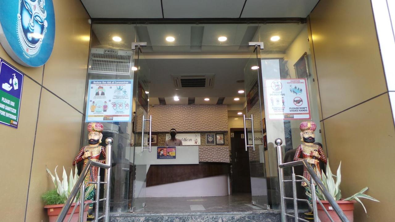 Madhav Muskan Residency Mathura Esterno foto